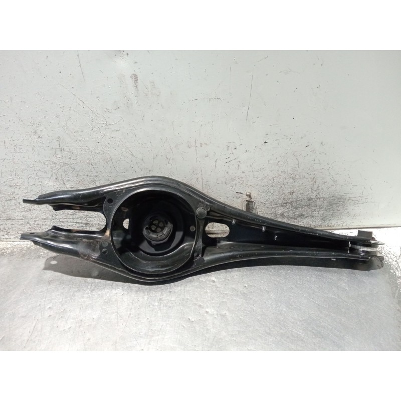 Recambio de brazo suspension inferior trasero izquierdo para cupra formentor referencia OEM IAM 5QA505311E  