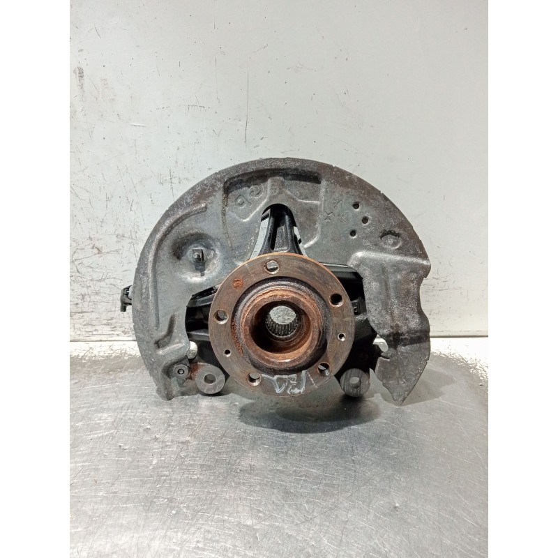 Recambio de mangueta delantera izquierda para citroën c4 spacetourer 1.2 referencia OEM IAM 9815285180  