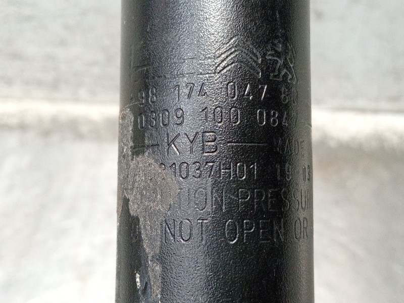 Recambio de amortiguador trasero para citroën c4 spacetourer 1.2 referencia OEM IAM 9817404780 03091000847 