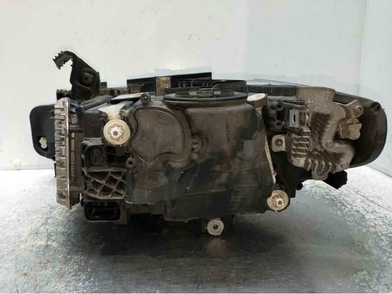 Recambio de faro derecho para bmw serie 3 lim. (f30) referencia OEM IAM 747130601  