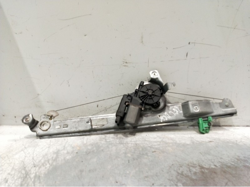 Recambio de elevalunas delantero derecho para renault scenic ii authentique referencia OEM IAM 0675D4440726j4  