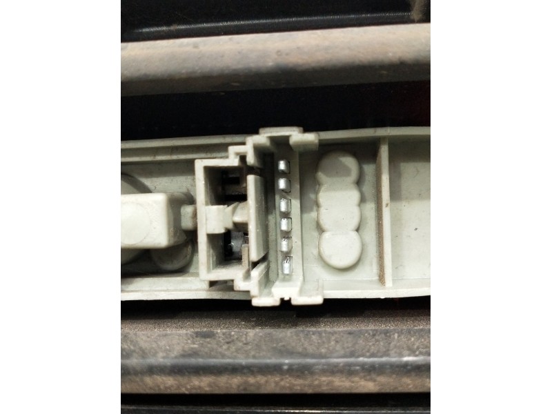 Recambio de piloto trasero derecho para nissan kubistar (x76) referencia OEM IAM   