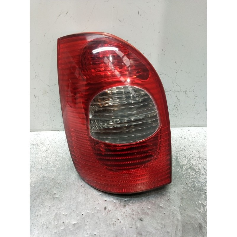 Recambio de piloto trasero izquierdo para citroën xsara picasso referencia OEM IAM 965000588002/89032867  