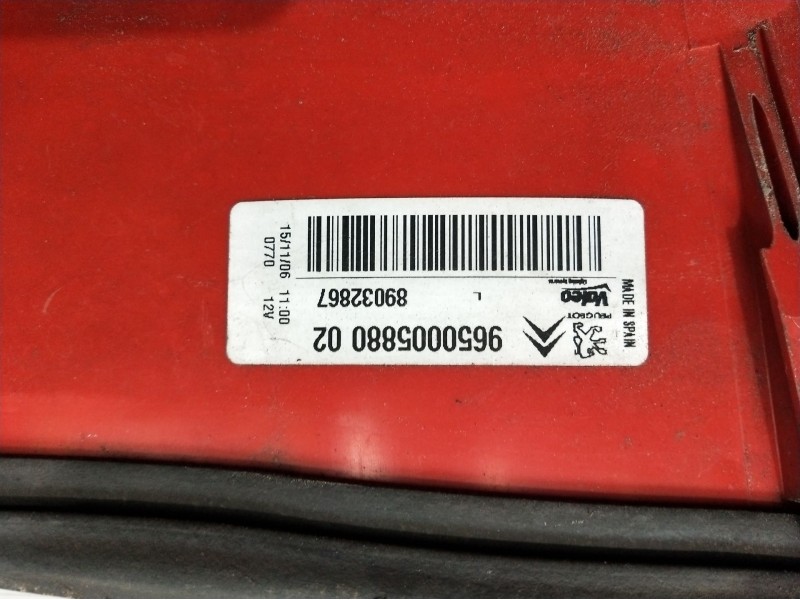 Recambio de piloto trasero izquierdo para citroën xsara picasso referencia OEM IAM 965000588002/89032867  