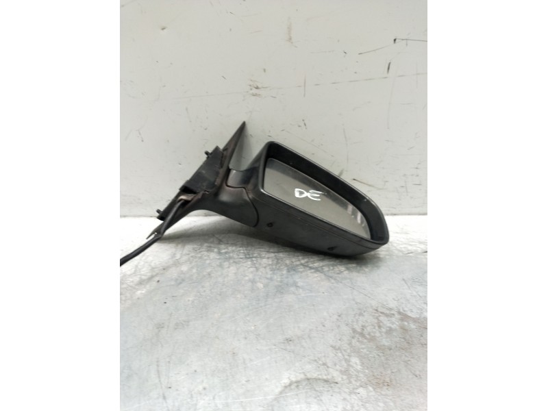 Recambio de retrovisor derecho para audi a3 (8p) 1.9 tdi referencia OEM IAM ELECTRICO  
