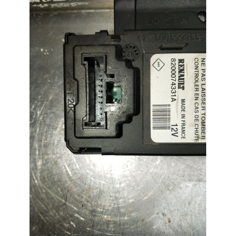 Recambio de conmutador de arranque para renault megane ii berlina 5p referencia OEM IAM S118G1001/8200074331A  