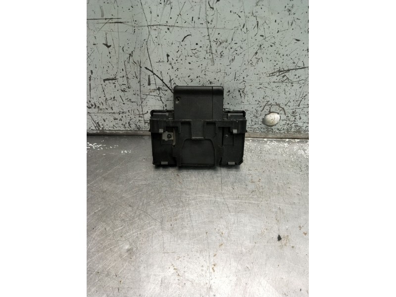 Recambio de conmutador de arranque para renault megane ii berlina 5p referencia OEM IAM S118G1001/8200074331A  