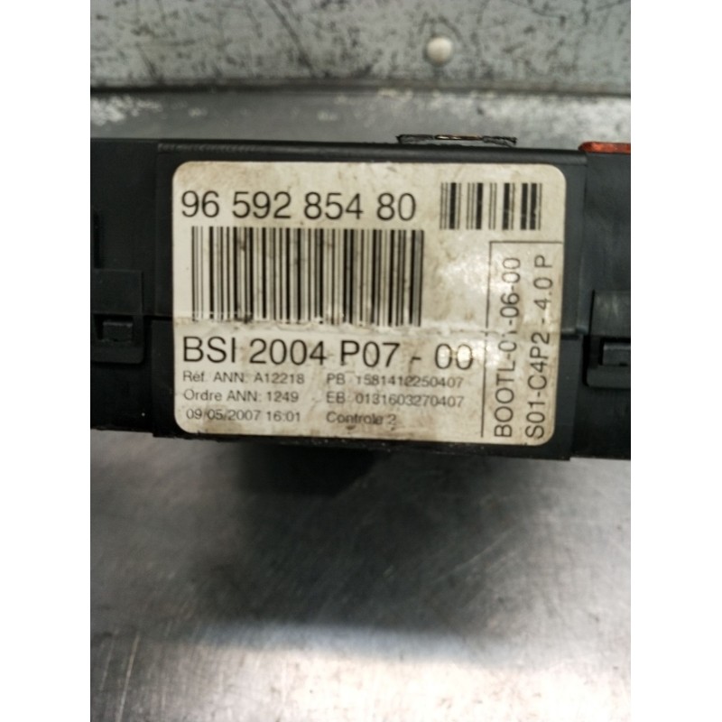 Recambio de caja reles / fusibles para peugeot 207 cc referencia OEM IAM 9659285480BSI2004P0700  