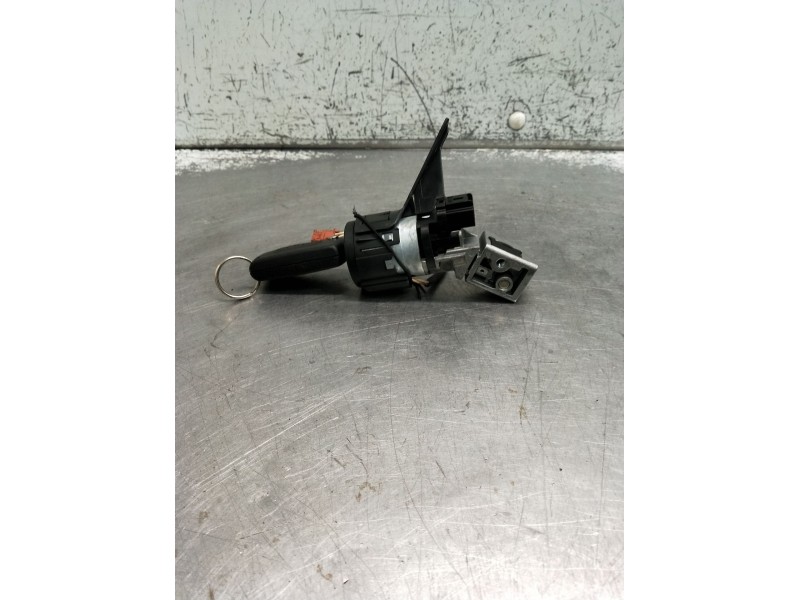 Recambio de conmutador de arranque para peugeot 207 cc referencia OEM IAM 36410600  