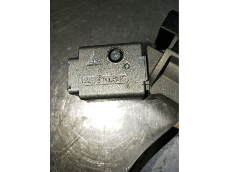 Recambio de conmutador de arranque para peugeot 207 cc referencia OEM IAM 36410600  