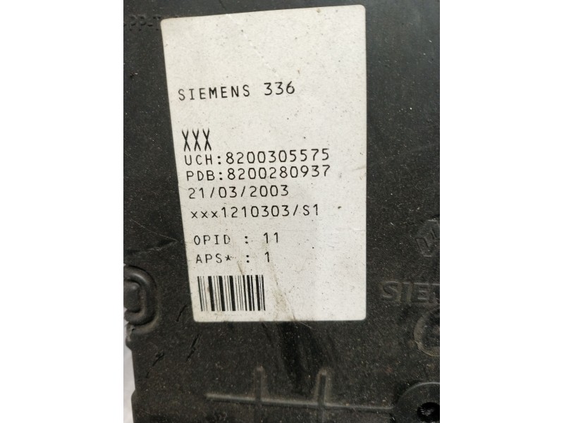Recambio de caja reles / fusibles para renault megane ii berlina 5p referencia OEM IAM S118400200I82003055758200280937  