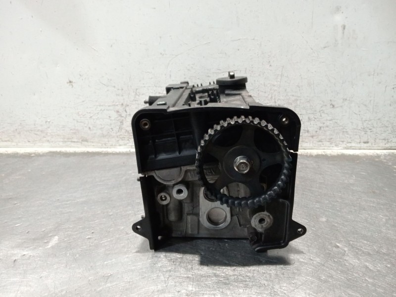 Recambio de culata para hyundai matrix (fc) 1.6 gls referencia OEM IAM   G4ED