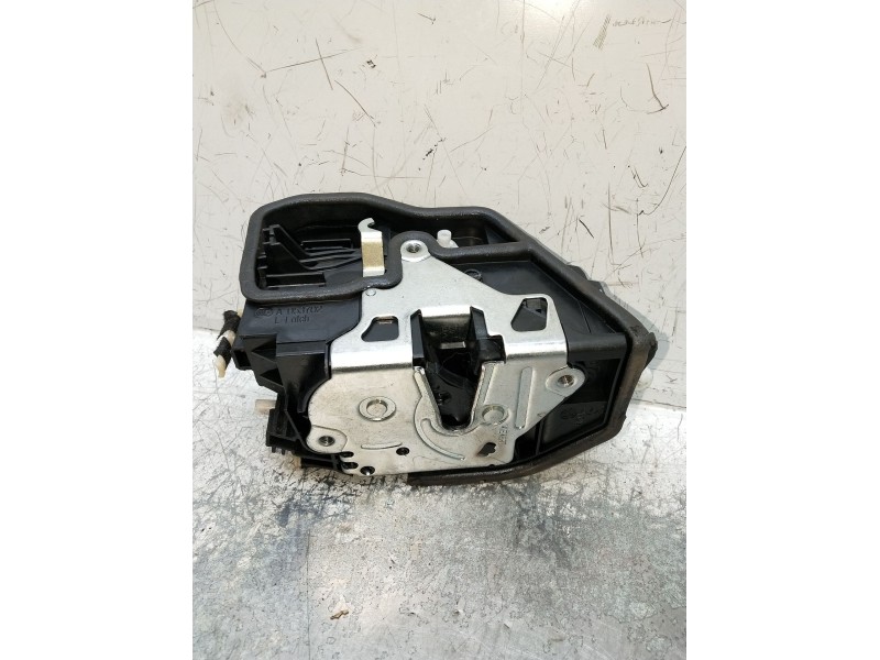 Recambio de motor cierre centralizado delantero derecho para bmw serie 3 lim. (f30) referencia OEM IAM 7229458  