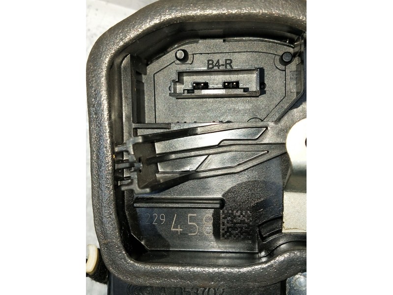 Recambio de motor cierre centralizado delantero derecho para bmw serie 3 lim. (f30) referencia OEM IAM 7229458  