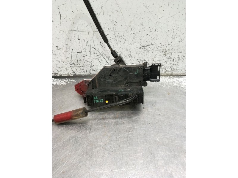 Recambio de motor cierre centralizado delantero derecho para peugeot 207 cc referencia OEM IAM 24094158 2p 