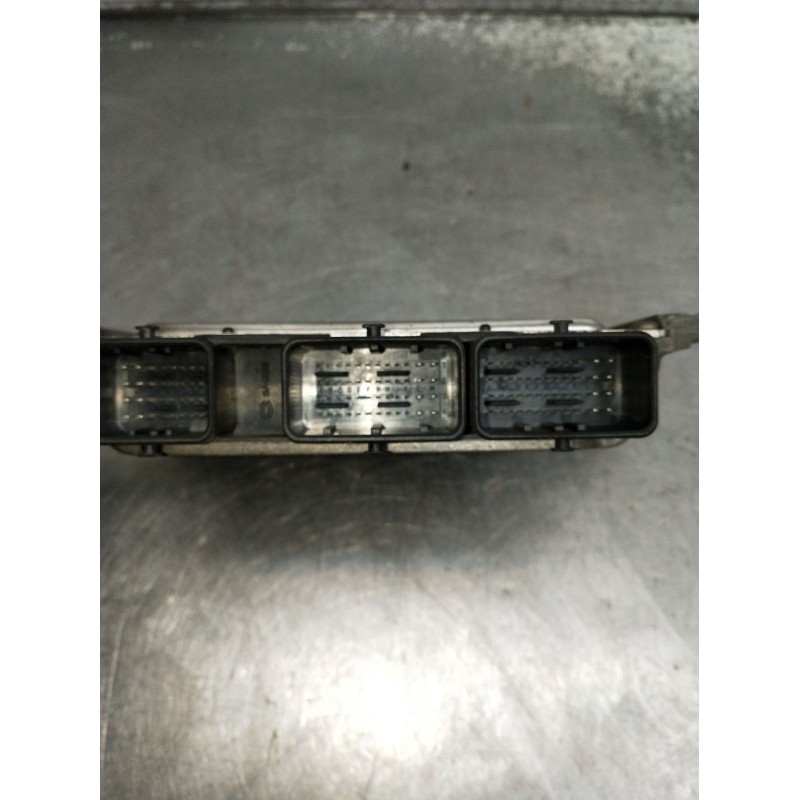 Recambio de centralita motor uce para renault megane ii berlina 5p referencia OEM IAM   