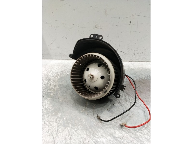 Recambio de motor calefaccion para opel astra gtc referencia OEM IAM 52421335070412  