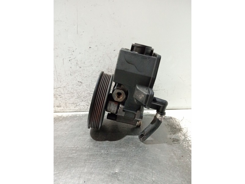 Recambio de bomba direccion para mercedes-benz clase c (w202) berlina referencia OEM IAM 0024662201 2107620 
