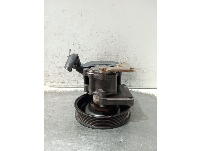 Recambio de bomba direccion para mercedes-benz clase c (w202) berlina referencia OEM IAM 0024662201 2107620 