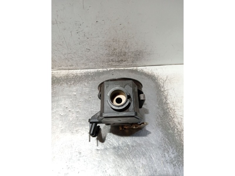 Recambio de bomba direccion para mercedes-benz clase c (w202) berlina referencia OEM IAM 0024662201 2107620 