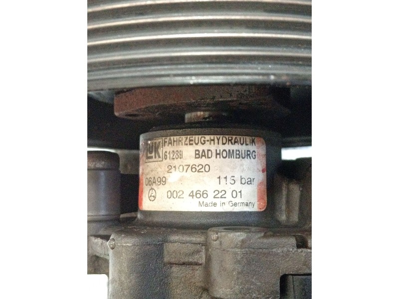 Recambio de bomba direccion para mercedes-benz clase c (w202) berlina referencia OEM IAM 0024662201 2107620 