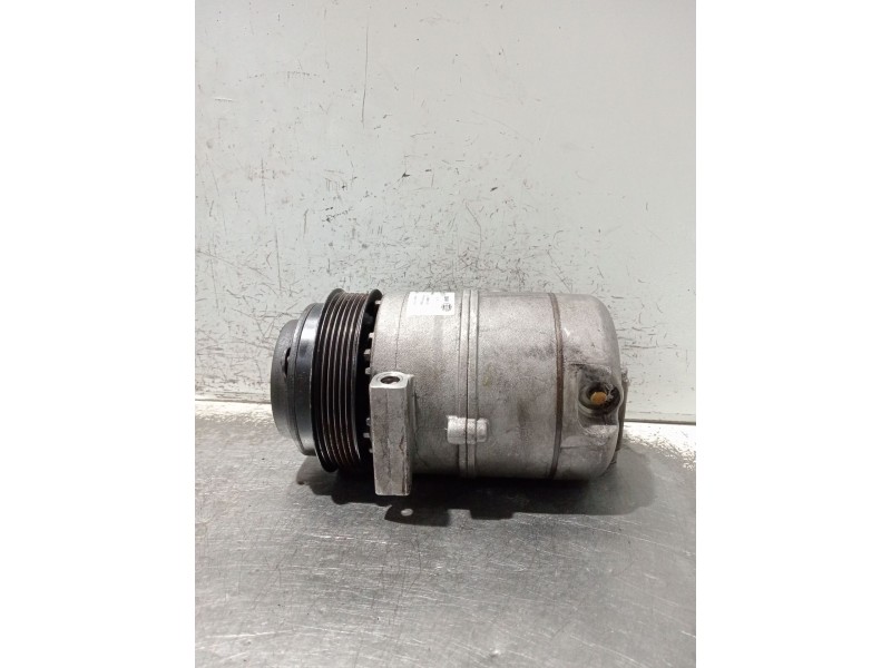 Recambio de compresor aire acondicionado para mercedes-benz clase c (w202) berlina referencia OEM IAM 8FK351175511  