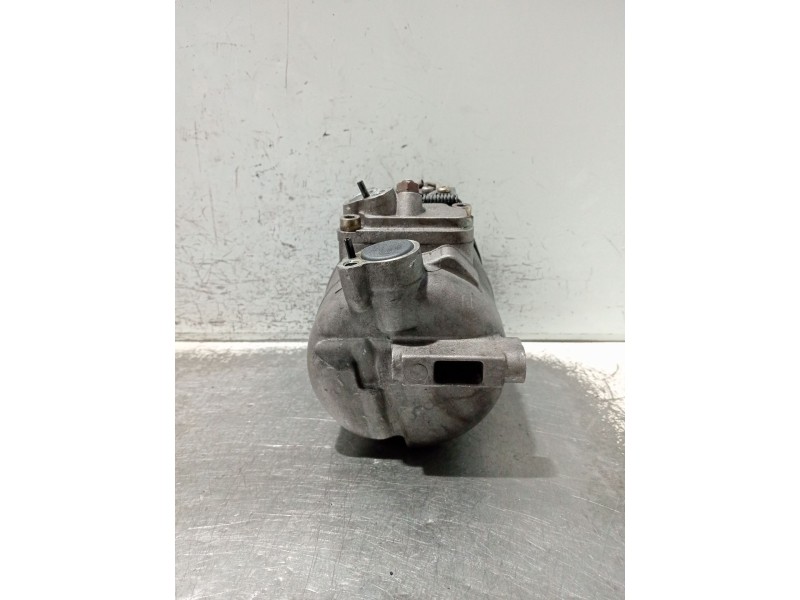 Recambio de compresor aire acondicionado para mercedes-benz clase c (w202) berlina referencia OEM IAM 8FK351175511  