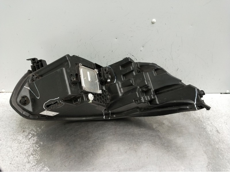 Recambio de faro izquierdo para renault trafic iii furgoneta (fg_) 2.0 dci 110 (fgmw) referencia OEM IAM 260601790r  