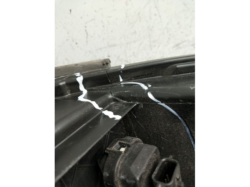 Recambio de faro izquierdo para renault trafic iii furgoneta (fg_) 2.0 dci 110 (fgmw) referencia OEM IAM 260601790r  