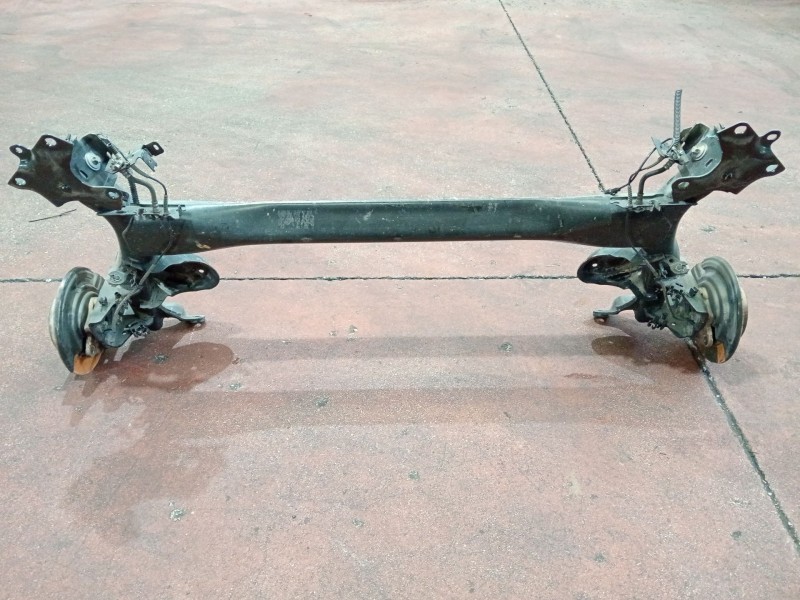 Recambio de puente trasero para renault megane iv berlina 5p referencia OEM IAM   DISCO / ABS