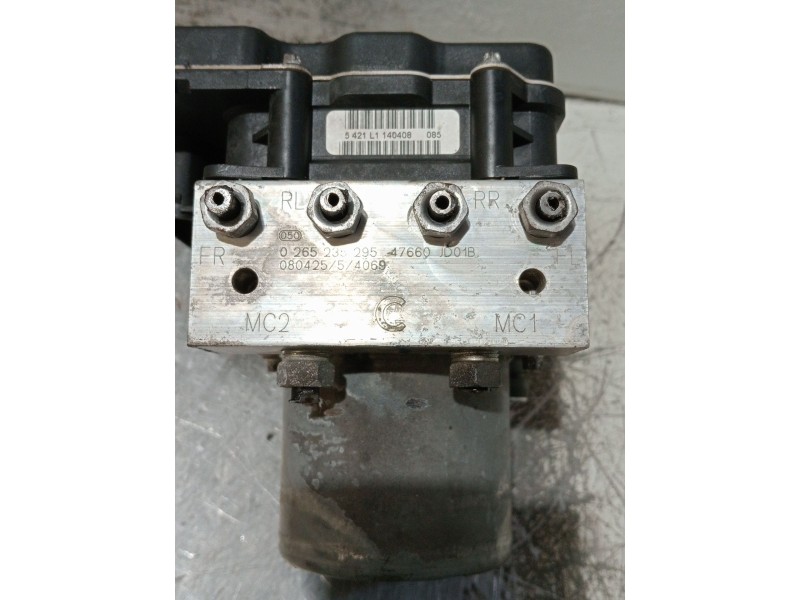 Recambio de abs para nissan qashqai (j10) acenta referencia OEM IAM 0265950616 0265235295 47660JD01B