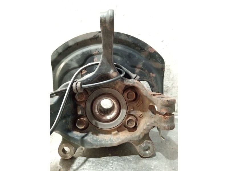 Recambio de mangueta delantera derecha para nissan qashqai (j10) acenta referencia OEM IAM   