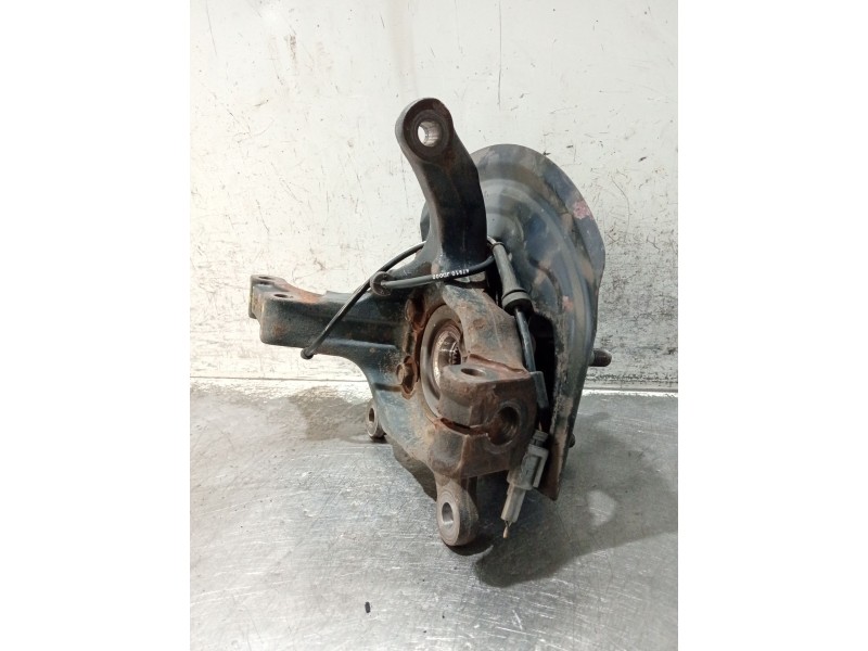 Recambio de mangueta delantera derecha para nissan qashqai (j10) acenta referencia OEM IAM   
