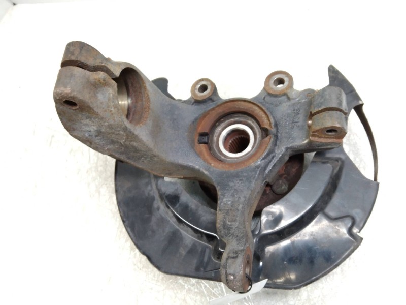 Recambio de mangueta delantera izquierda para mazda 3 berlina (bk) 1.6 cd diesel cat referencia OEM IAM   