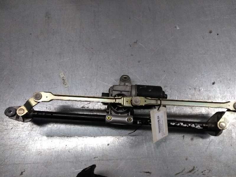 Recambio de motor limpia delantero para daewoo nubira berlina 1.8 cat referencia OEM IAM   