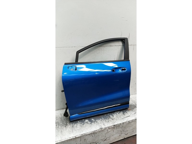 Recambio de puerta delantera izquierda para ford puma referencia OEM IAM 5p  