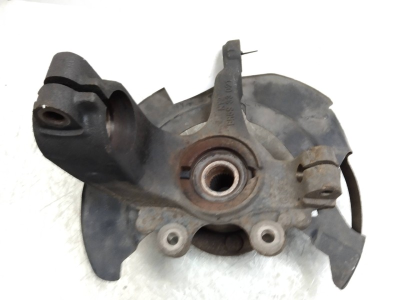 Recambio de mangueta delantera derecha para mazda 3 berlina (bk) 1.6 crdt active referencia OEM IAM   
