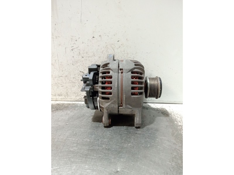 Recambio de alternador para nissan qashqai (j10) acenta referencia OEM IAM 8200728292 0124525140 