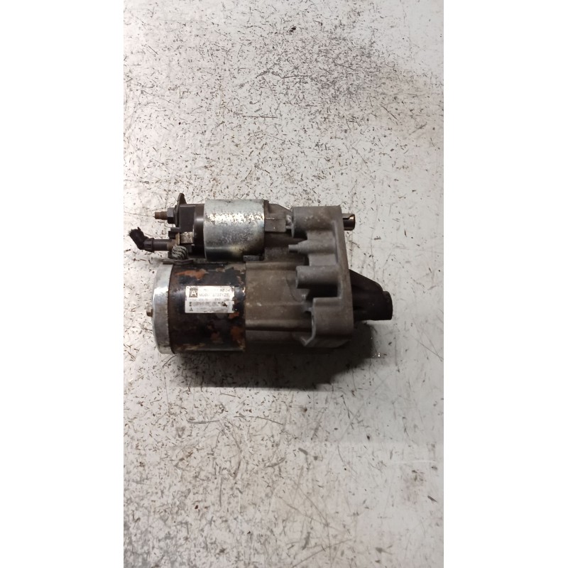 Recambio de motor arranque para peugeot 207 cc referencia OEM IAM m000t32271ze  