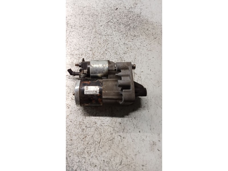 Recambio de motor arranque para peugeot 207 cc referencia OEM IAM m000t32271ze  