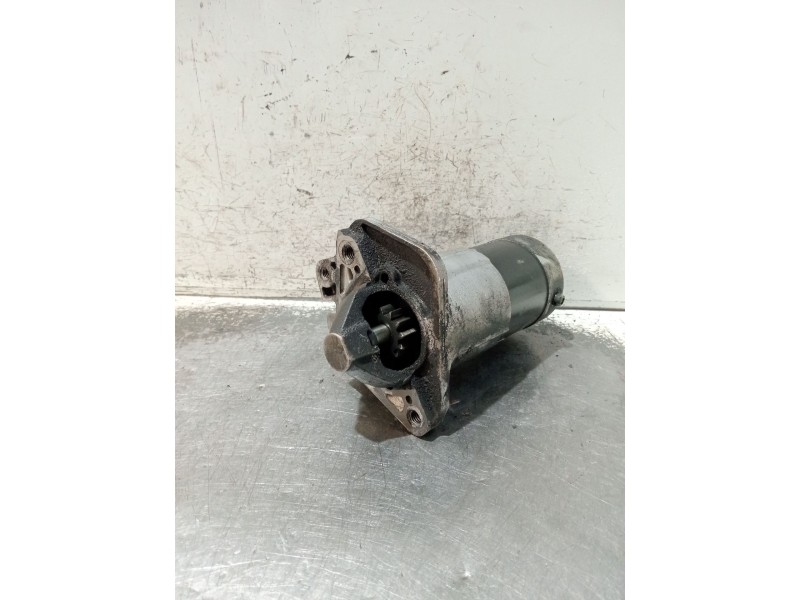 Recambio de motor arranque para nissan qashqai (j10) acenta referencia OEM IAM 8200584675 M000T87881 