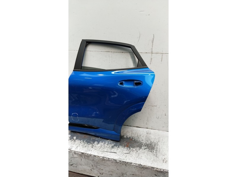 Recambio de puerta trasera izquierda para ford puma referencia OEM IAM 5p  