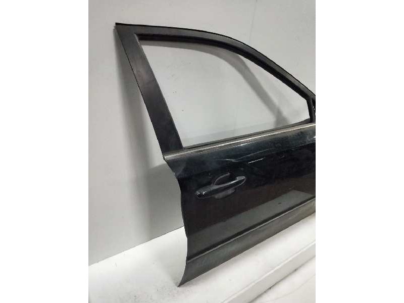 Recambio de puerta delantera derecha para kia magentis 2.0 cat referencia OEM IAM    Recambio de puerta delantera derecha para kia magentis 2.0 cat referencia OEM IAM