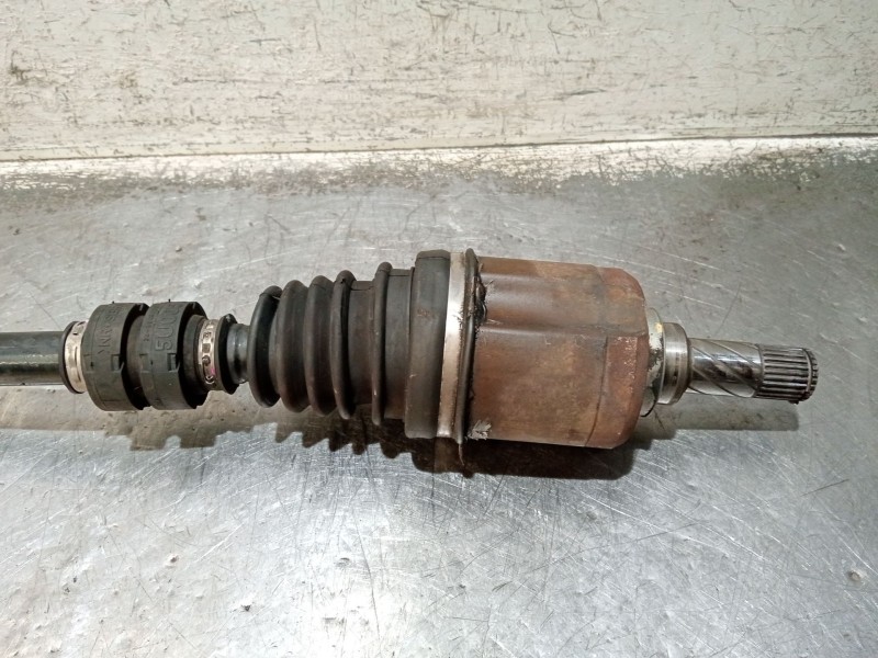 Recambio de transmision delantera izquierda para nissan qashqai (j10) acenta referencia OEM IAM 39101JD52B EBJ100MBP123A 