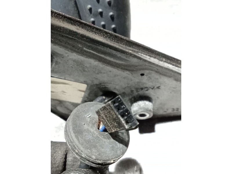 Recambio de retrovisor izquierdo para bmw serie 3 berlina (e36) referencia OEM IAM   ELECTRICO