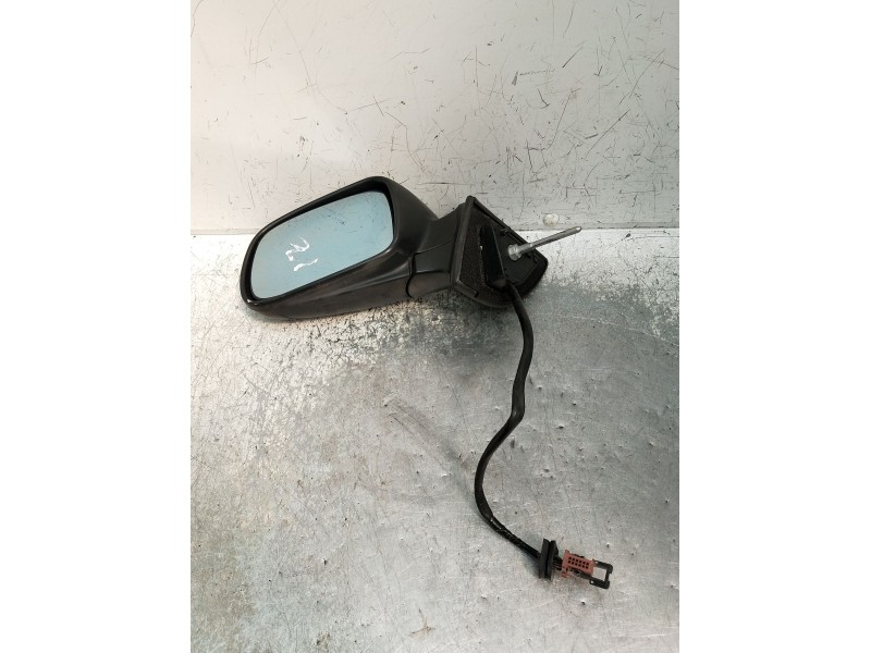 Recambio de retrovisor izquierdo para peugeot 407 st sport pack referencia OEM IAM  ELÉCTRICO 