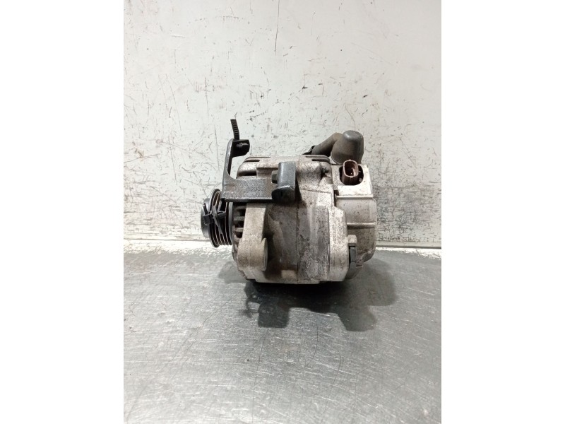 Recambio de alternador para kia carnival / grand carnival iii (vq) 2.9 crdi referencia OEM IAM 373004X900 021319221 