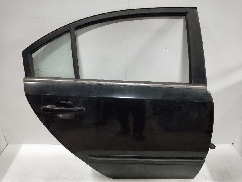 Recambio de puerta trasera derecha para kia magentis 2.0 cat referencia OEM IAM    Recambio de puerta trasera derecha para kia magentis 2.0 cat referencia OEM IAM