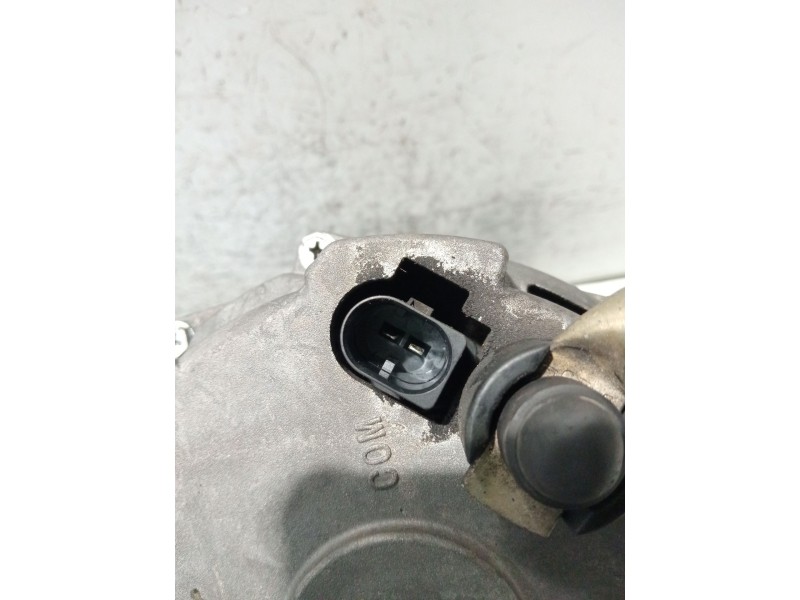 Recambio de alternador para audi a8 (4e2) 4.2 quattro referencia OEM IAM   