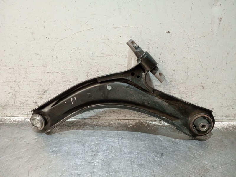 Recambio de brazo suspension inferior delantero derecho para nissan qashqai (j10) acenta referencia OEM IAM   